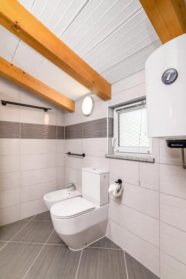 Apartment In Medulin With Terrace, Air Conditioning, W-Lan, Washing Machine 5158-1 0*,  Croatia
