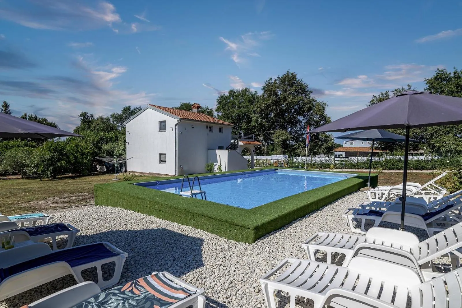 Apartment In Medulin With Terrace, Air Conditioning, W-Lan, Washing Machine 5158-1